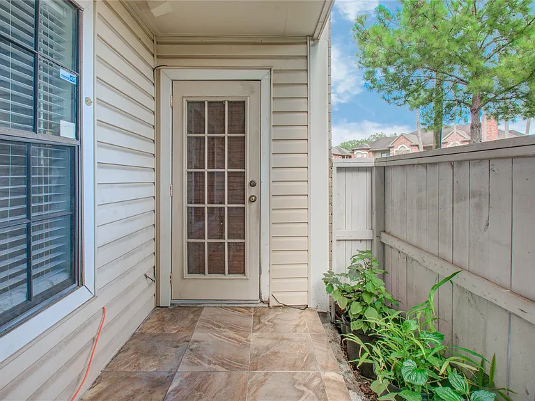2750 Holly Hall St #1315 — Photo 10