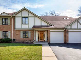 970 Ivy Ln APT A, Deerfield, IL 60015