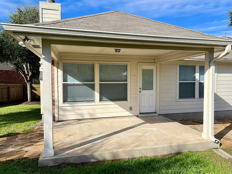 10605 Royal Tara Cv — Photo 14