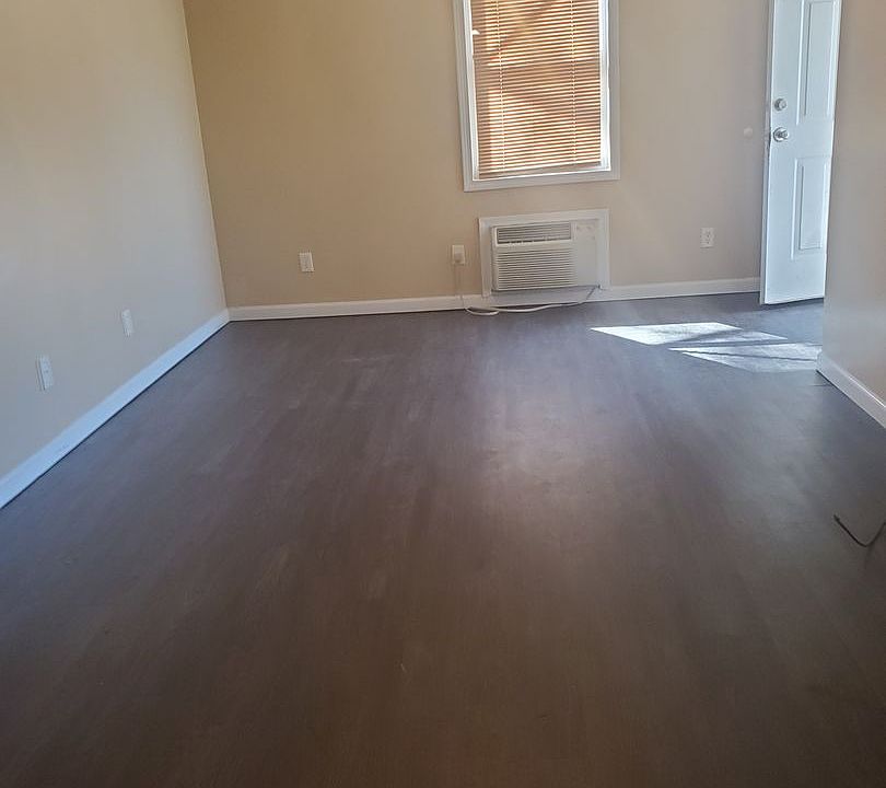 Henderson Road 8 Plex Apartments 730 Henderson Rd Dublin GA Zillow