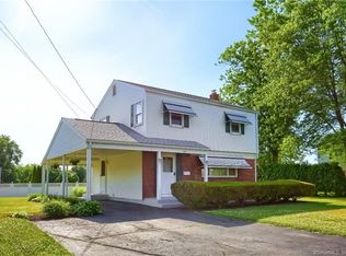 58 Putnam Ln, Enfield, CT 06082