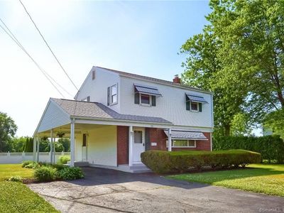 58 Putnam Ln, Enfield, CT, 06082