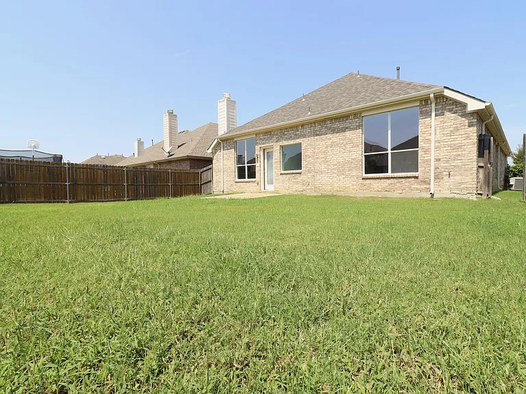 2692 Lake Ridge Dr — Photo 42