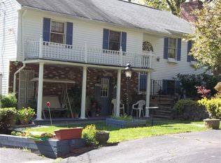 11 Crossman Rd, Woburn, MA 01801