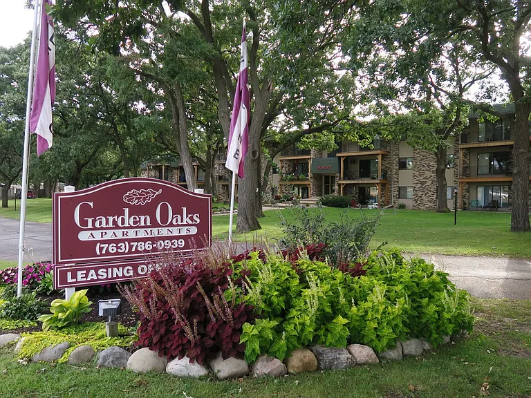 Garden Oaks Apartments — Photo 34