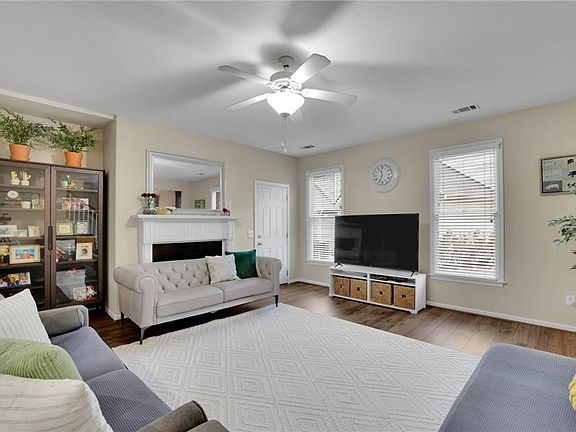 5th image of 3870 Baxley Pine Trl