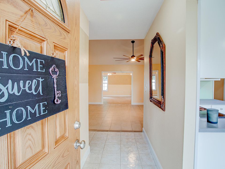 1st image of 134 Newcastle Cir