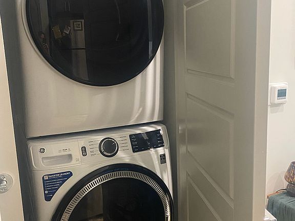 Brand new full-size laundry