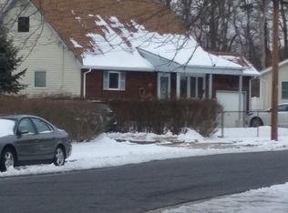 40 Villanova Dr, Jackson, NJ 08527