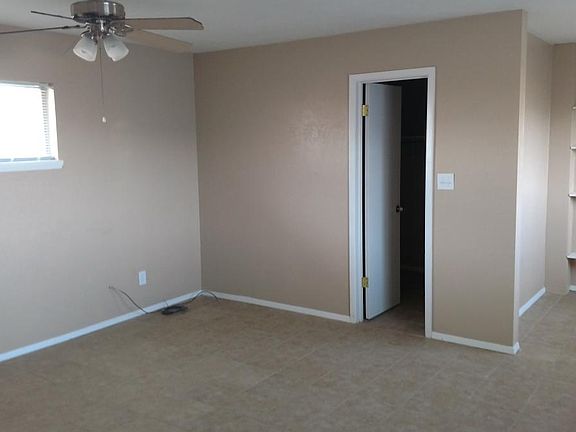 2nd image of 2100 W Hadley Ave