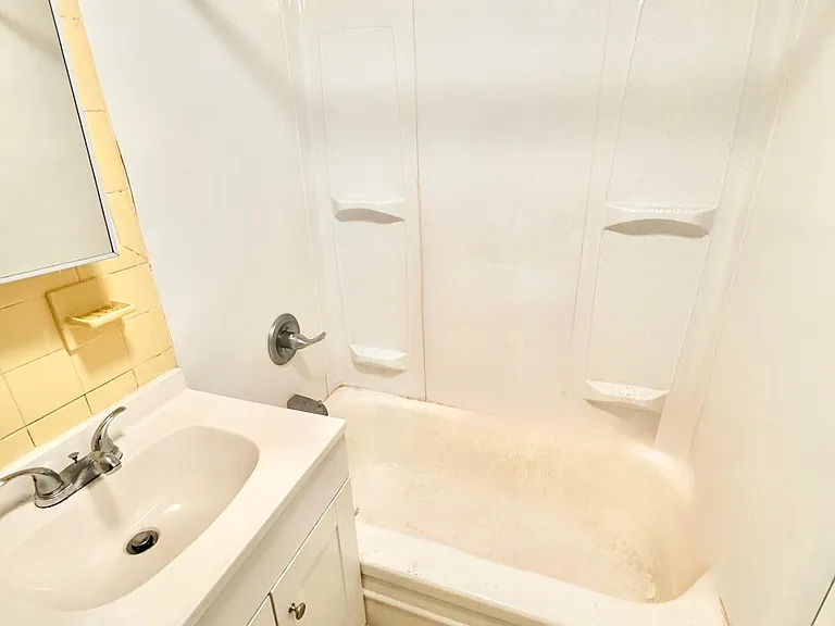 54 Dalton St #2 — Photo 7