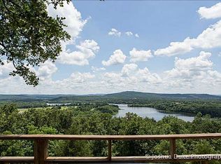 16719 Summer Rain Rd, Fayetteville, AR 72701