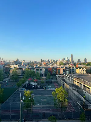 Rented by Momentum Real Estate LLC | media 8