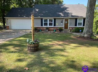 616 Central Ave, Vine Grove, KY 40175