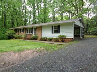 4361 Robinhood Rd, Winston Salem, NC 27106