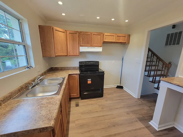 3513 Wyevale Rd — Photo 5