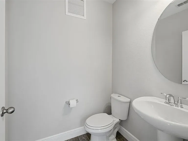 15591 Honeybell Dr — Photo 17