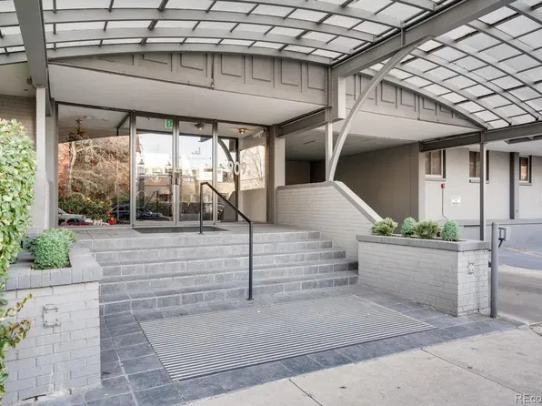 909 N Logan St, Denver, CO