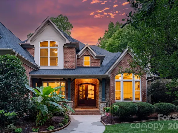 3518 McPherson St, Waxhaw, NC 28173