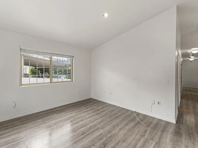 1120 Quail St — Photo 20