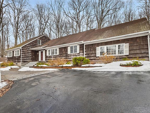 5th image of 126 Croton Lake Road