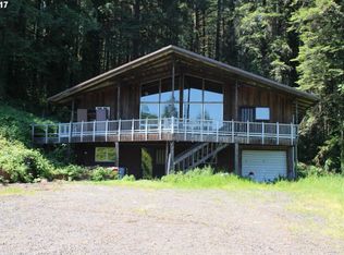 38930 Place Rd, Fall Creek, OR 97438