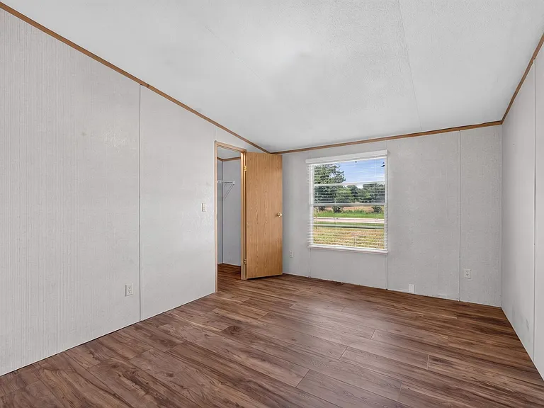 875 W Farm Road 71 — Photo 6