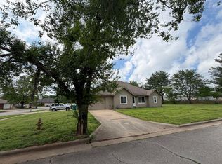 903 W Raynell St #3041-S-&, Springfield, MO 65807