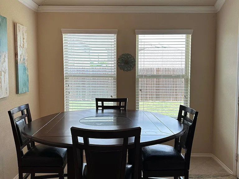 264 Oxford Dr — Photo 15