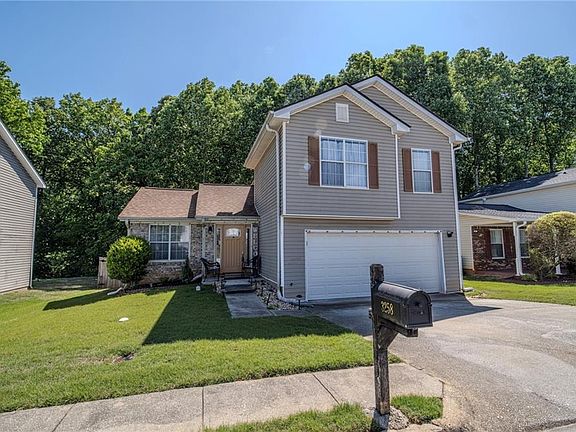 3rd image of 3258 Springside Rdg