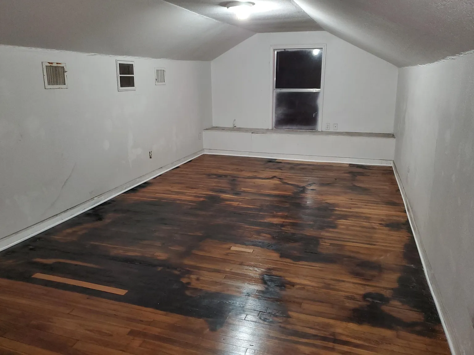 4 bed, 1755 sqft, $1,600 — Photo 3