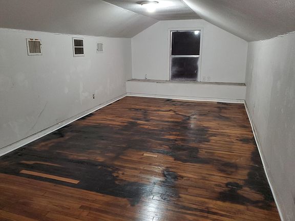 3rd image of 7227 Saint Augustine St