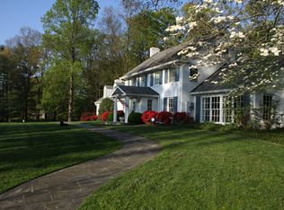 909 Georgetown Ridge Ct, Mc Lean, VA 22102