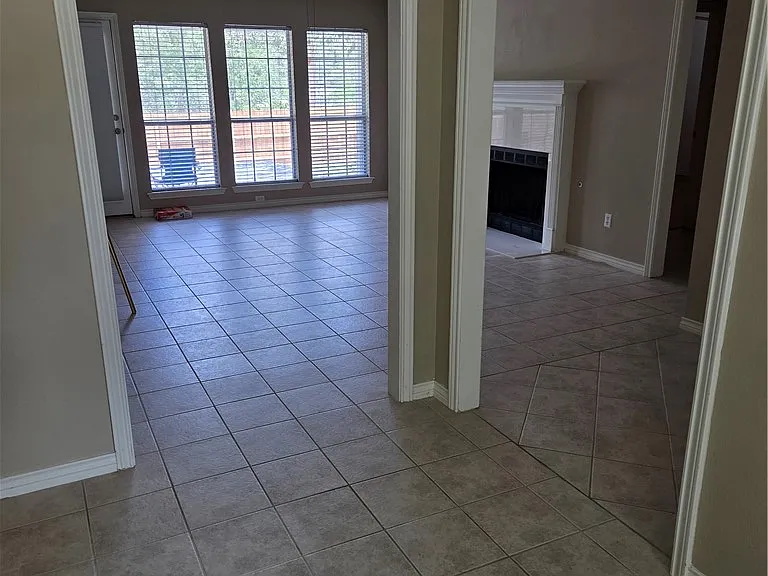 5901 Sheffield Terrace Ln — Photo 3