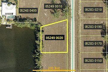 3 + Lot Site