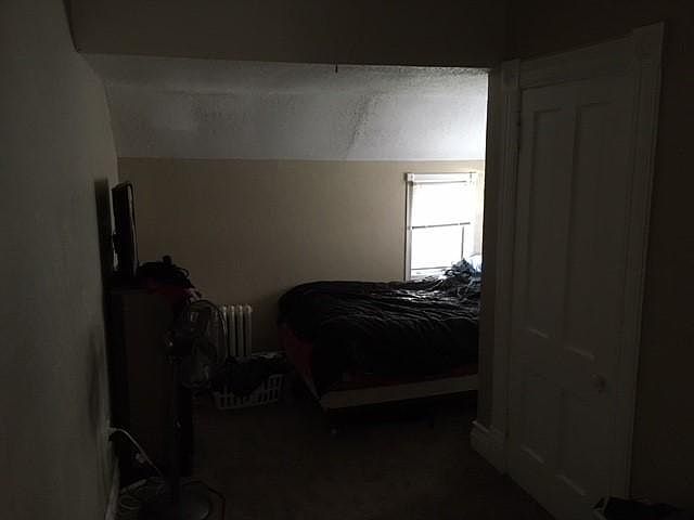 1st image of 1093 Oxford St N