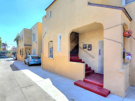 4th image of 1319 E Wilson Ave