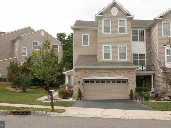304 Hawthorne Ln, Barnegat, NJ 08005