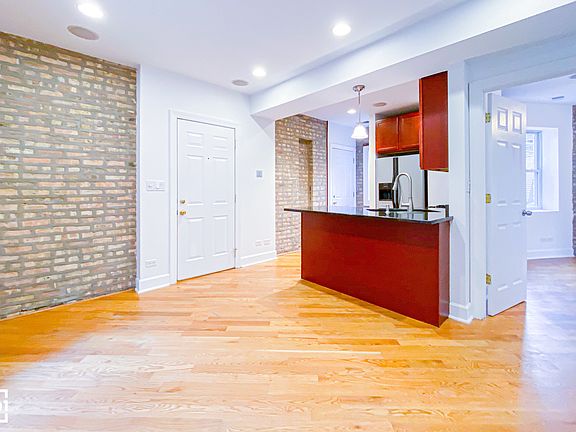 2nd image of 5653 N Magnolia Ave #5655-2W