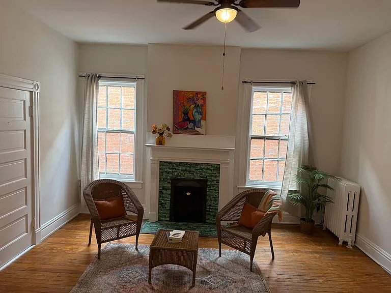 2521 W Grace St #2 — Photo 5