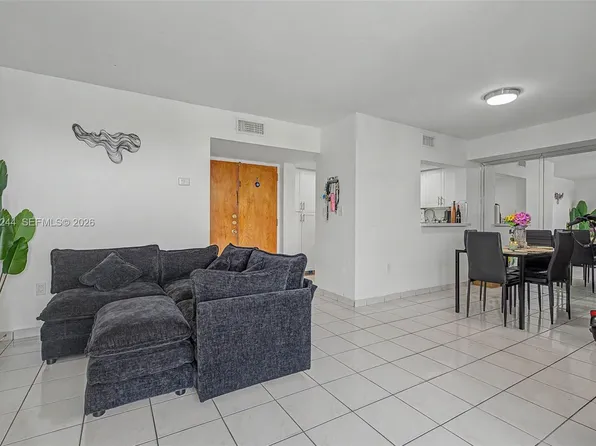 11790 SW 18th St #5243, Miami, FL 33175