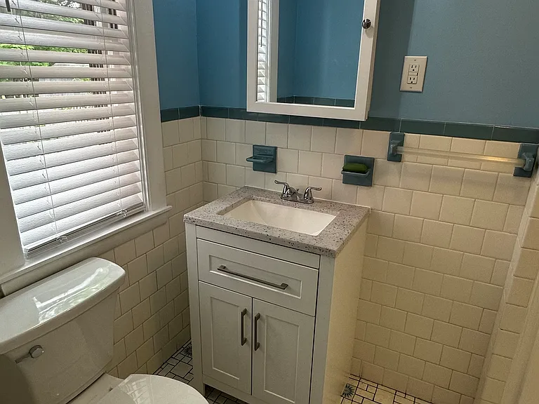 22 Federal Ave #1 — Photo 16
