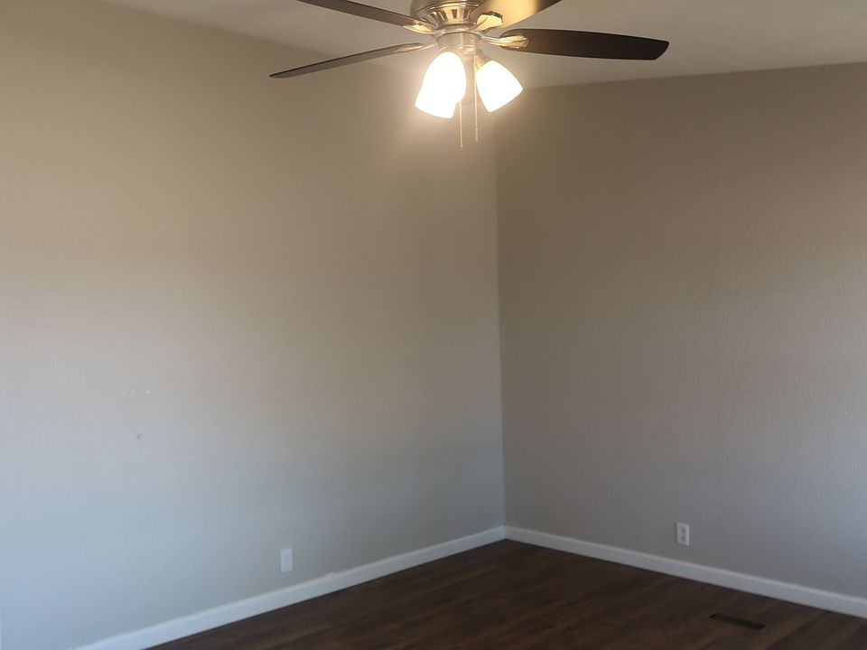 1st image of 20163 N Sage St
