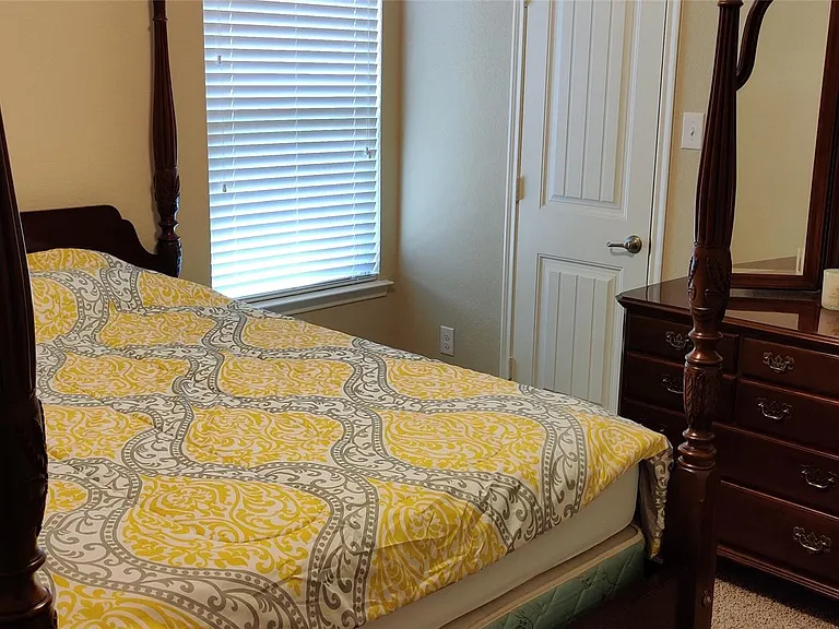9821 Prairie Dog Ln — Photo 10