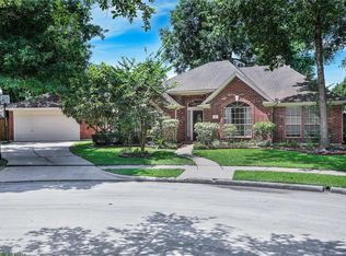 30103 Littlecroft Dr, Spring, TX 77386