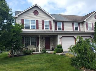 315 Diane Ave, Sinking Spring, PA 19608