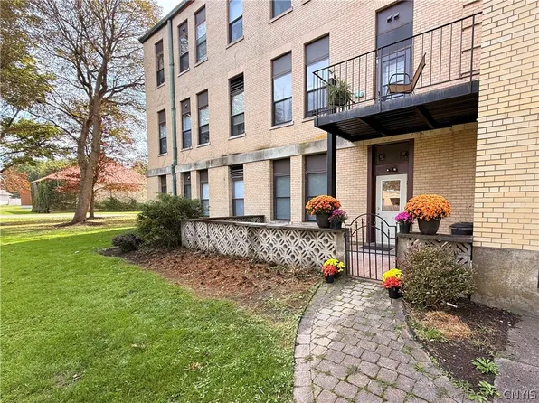 10 Foery Dr APT 105, Utica, NY 13501