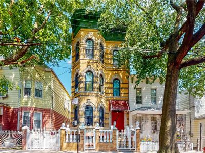 45 Hemlock Street, Brooklyn, NY, 11208