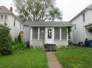 404 W 7th St, Muscatine, IA 52761