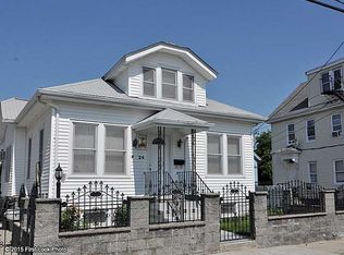 24 Melissa St, Providence, RI 02909